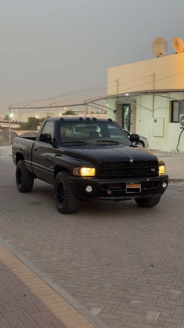 DODGE RAM