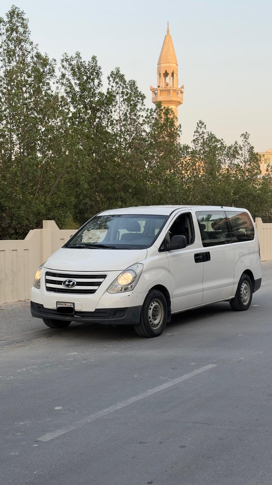 
								HYUNDAI H1 full									