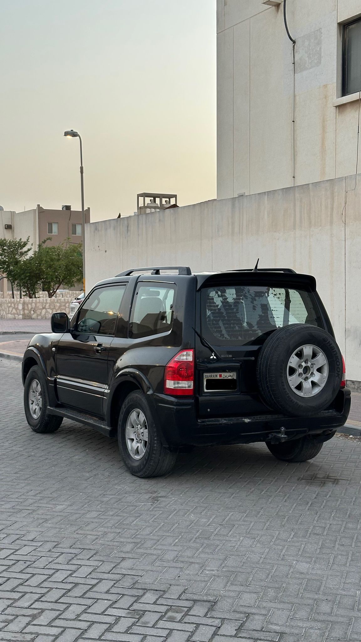 
								MITSUBISHI PAJERO full									