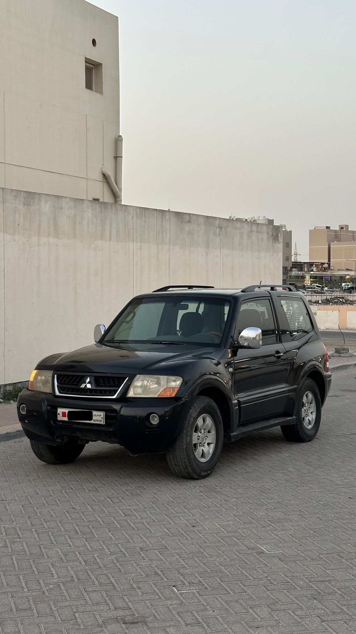 
								MITSUBISHI PAJERO full									