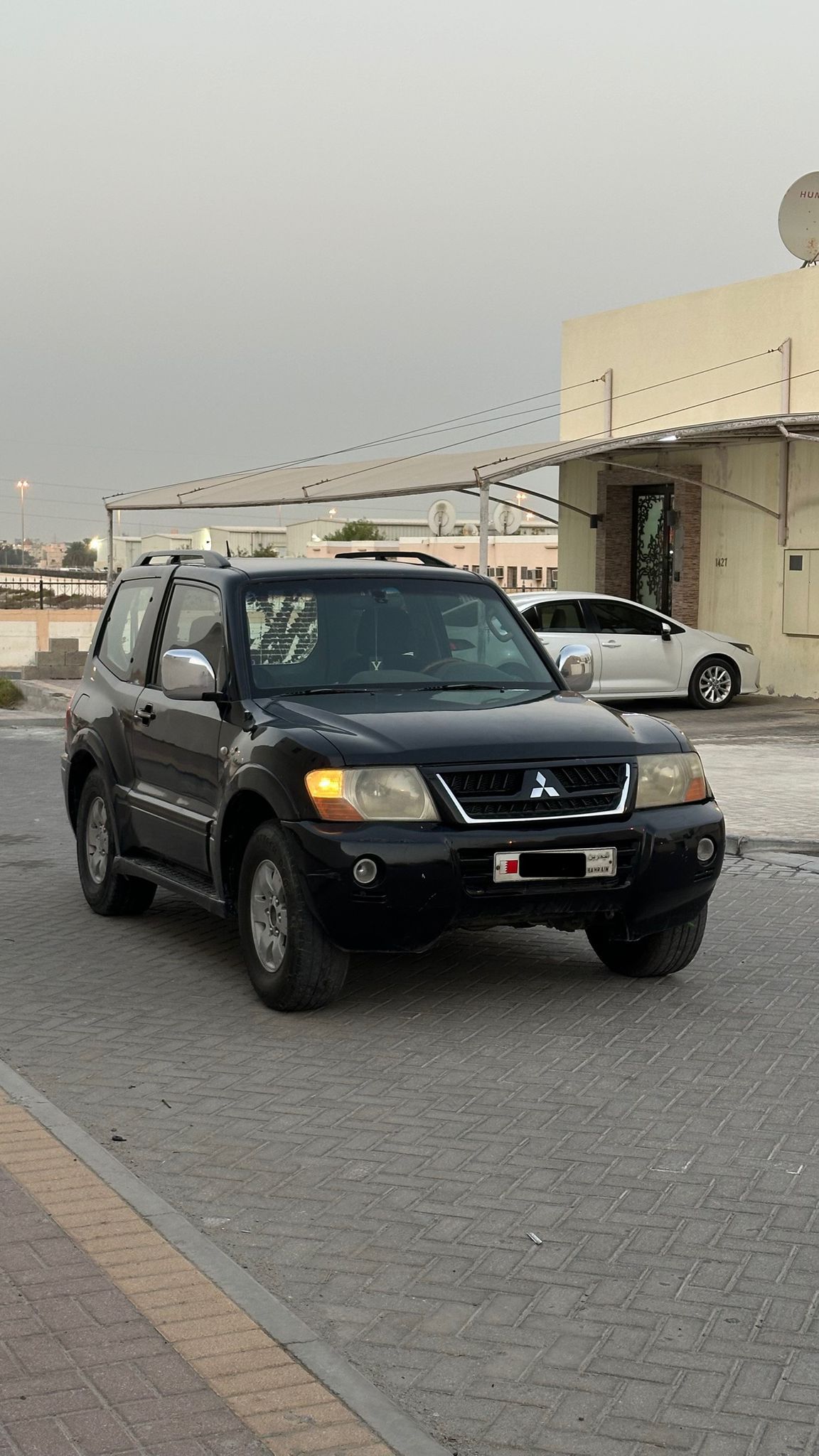 
								MITSUBISHI PAJERO full									