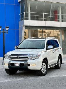 TOYOTA LAND CRUISER