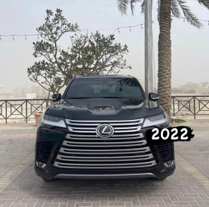 Lexus LX600 Urban