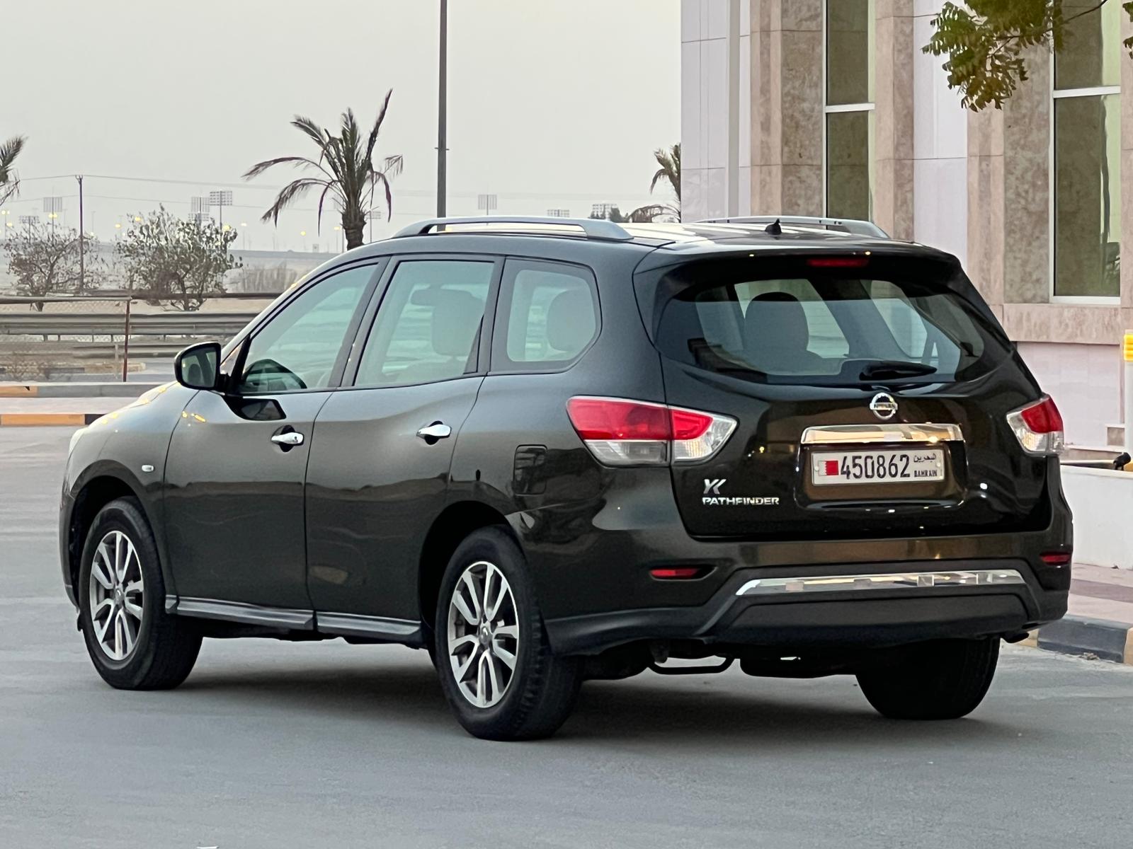 
								NISSAN PATHFINDER full									