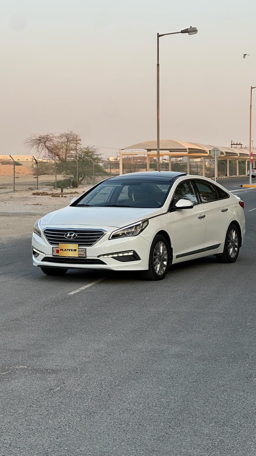 
								Hyundai Sonata full									
