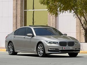 BMW 730