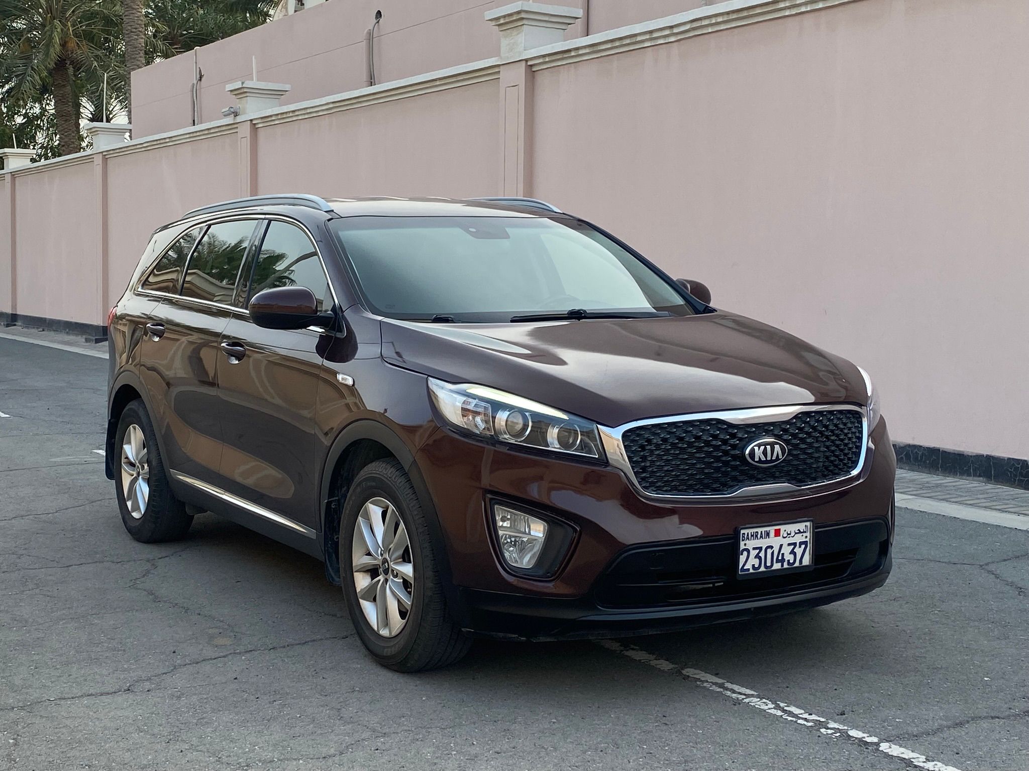 
								Kia Sorento V6 full									