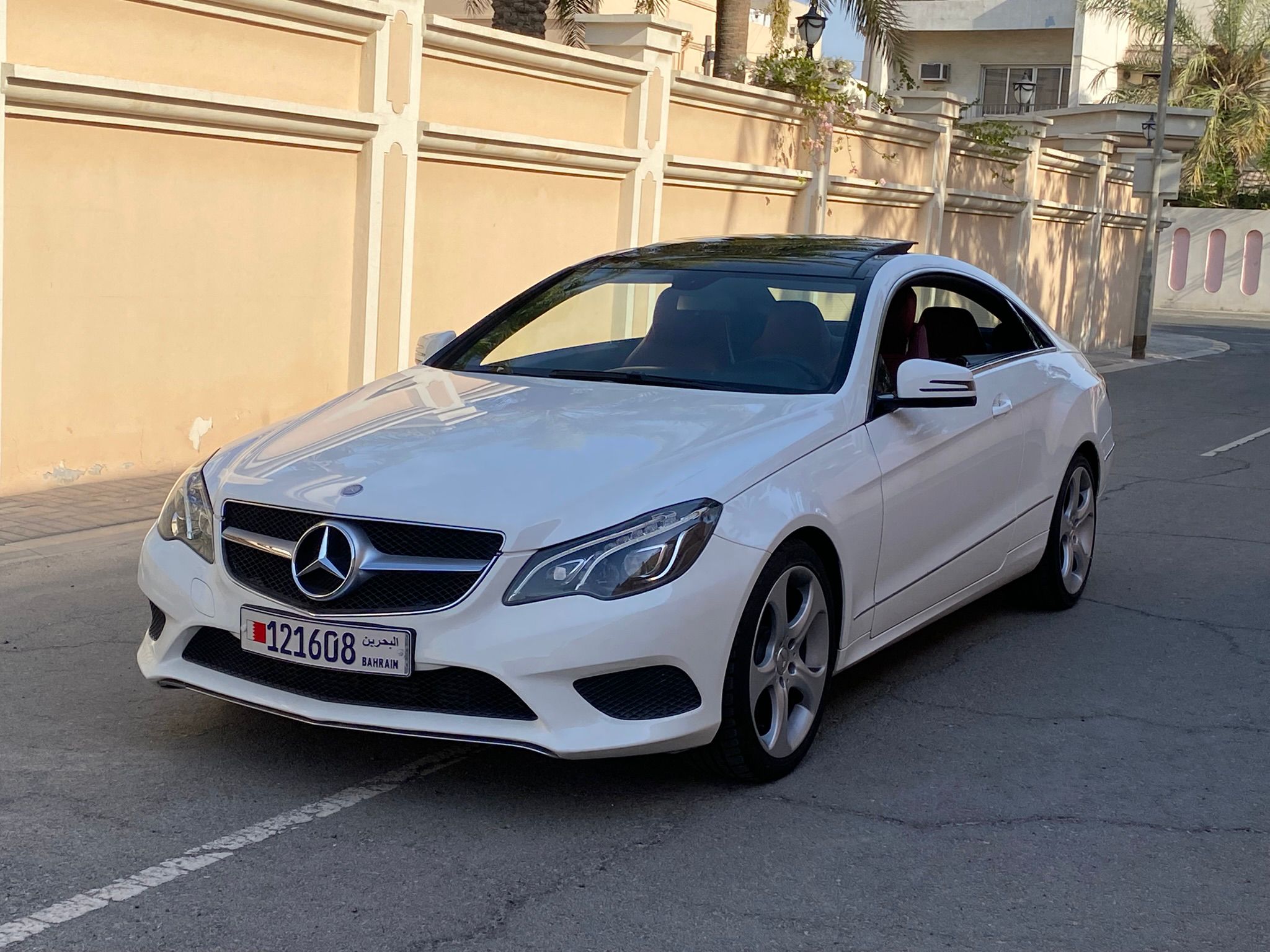 
								Mercedes E250 V6 full									