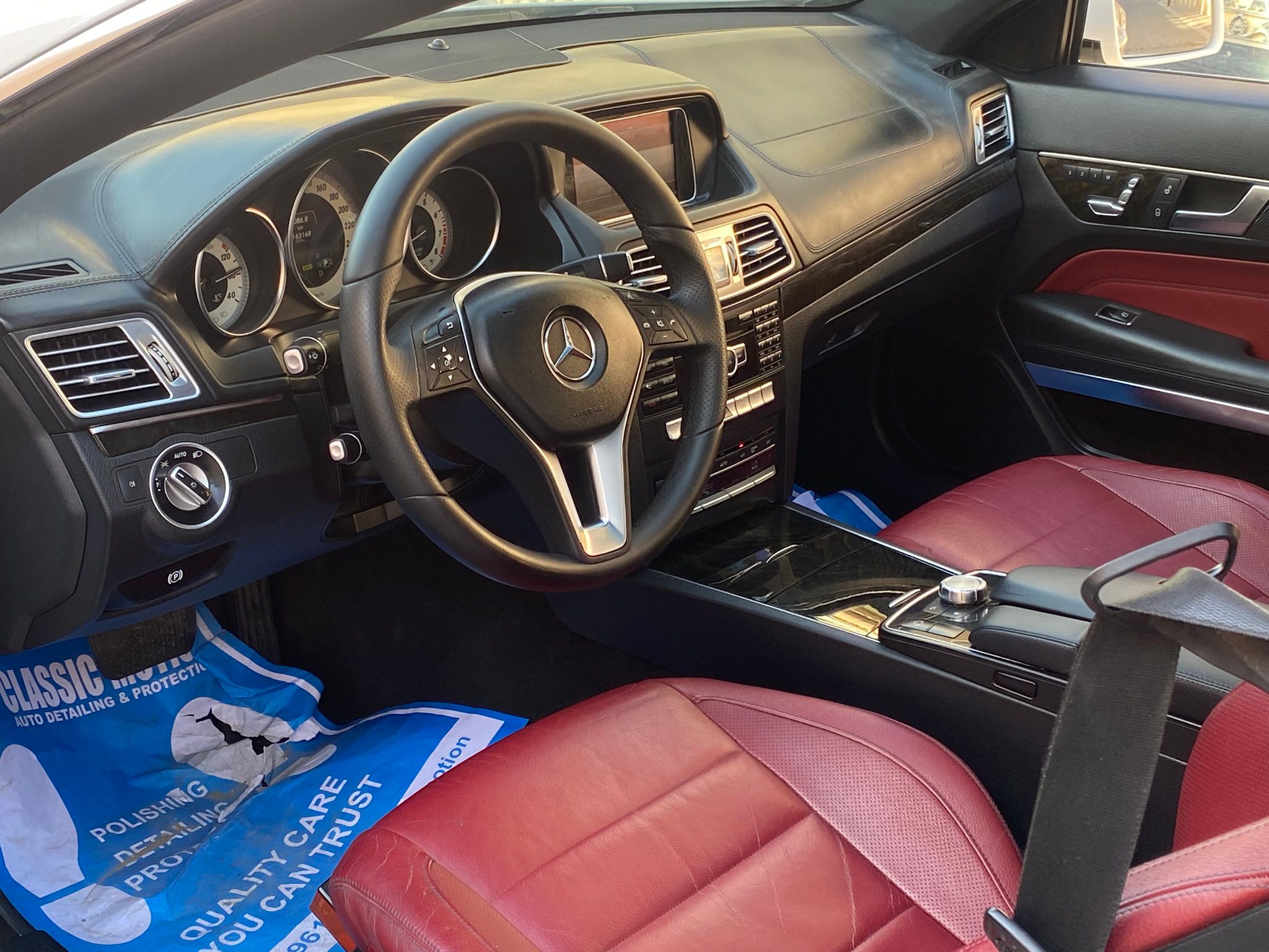 
								Mercedes E250 V6 full									