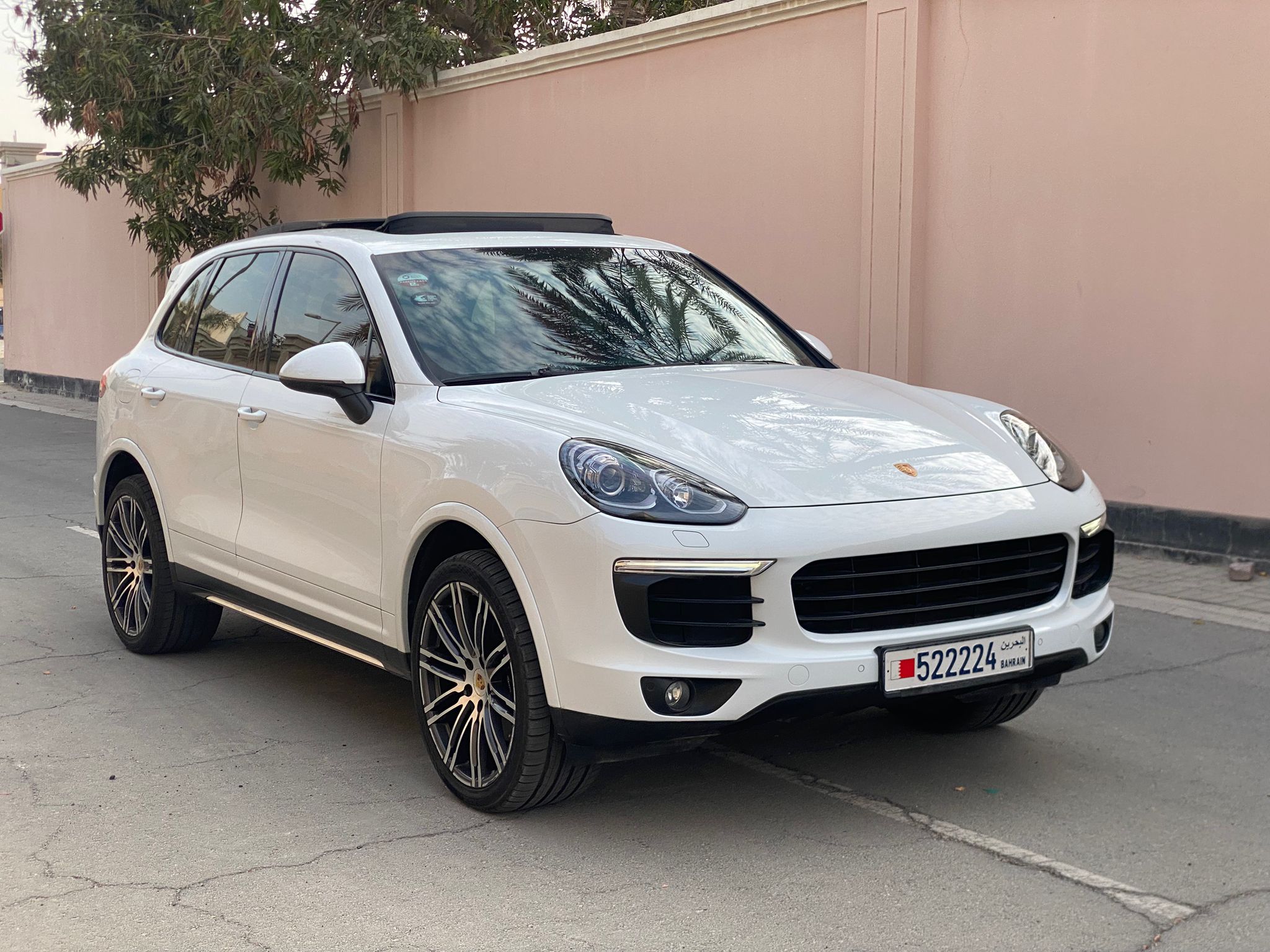 
								Porsche Cayenne V6 full									