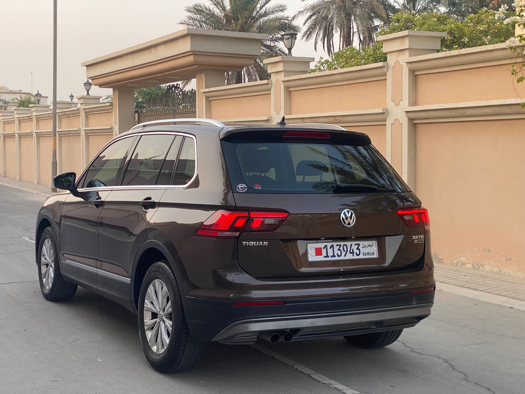 
								VOLKSWAGEN Tiguan full									