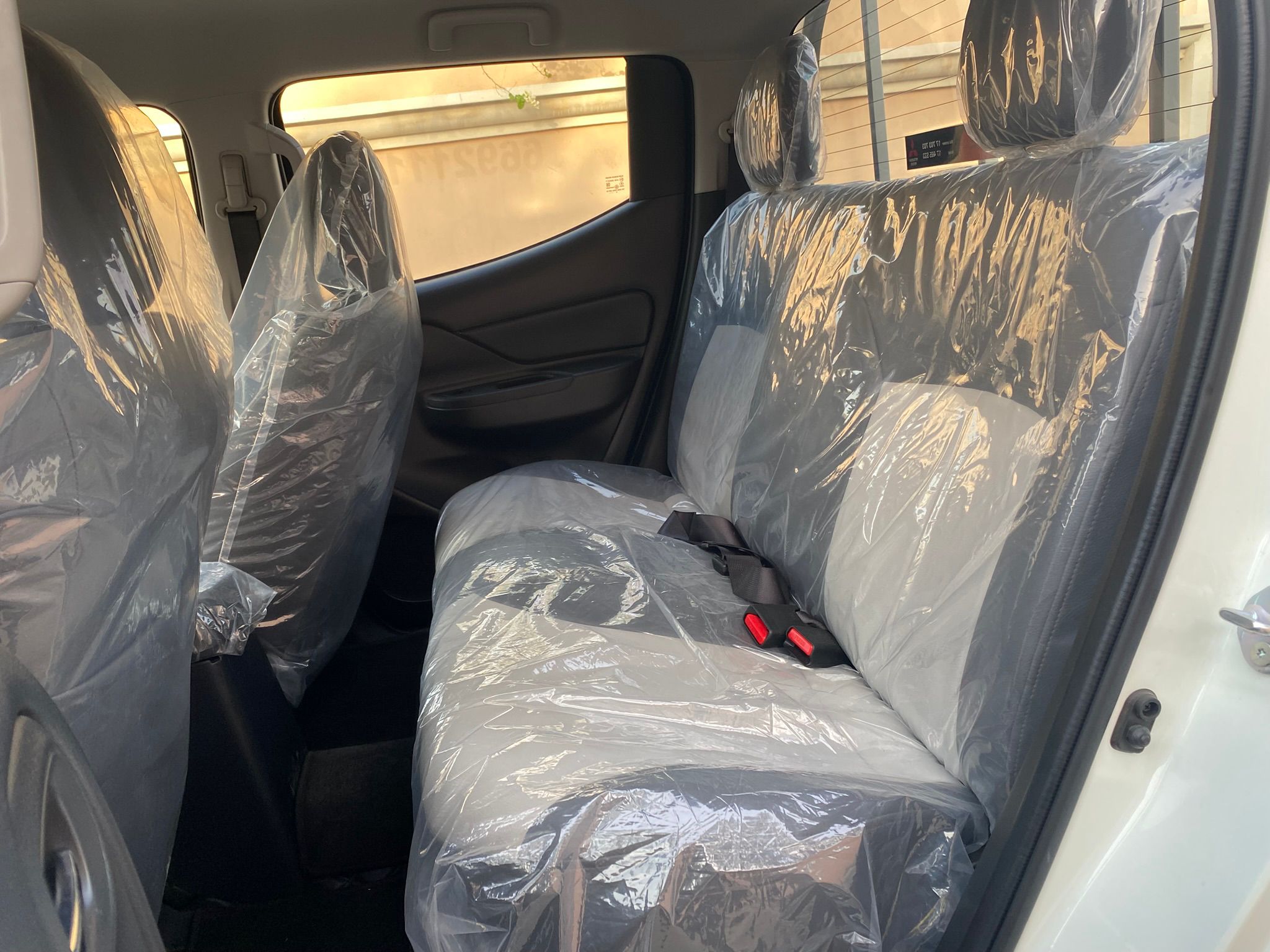 
								Mitsubishi L200 4×4 full									