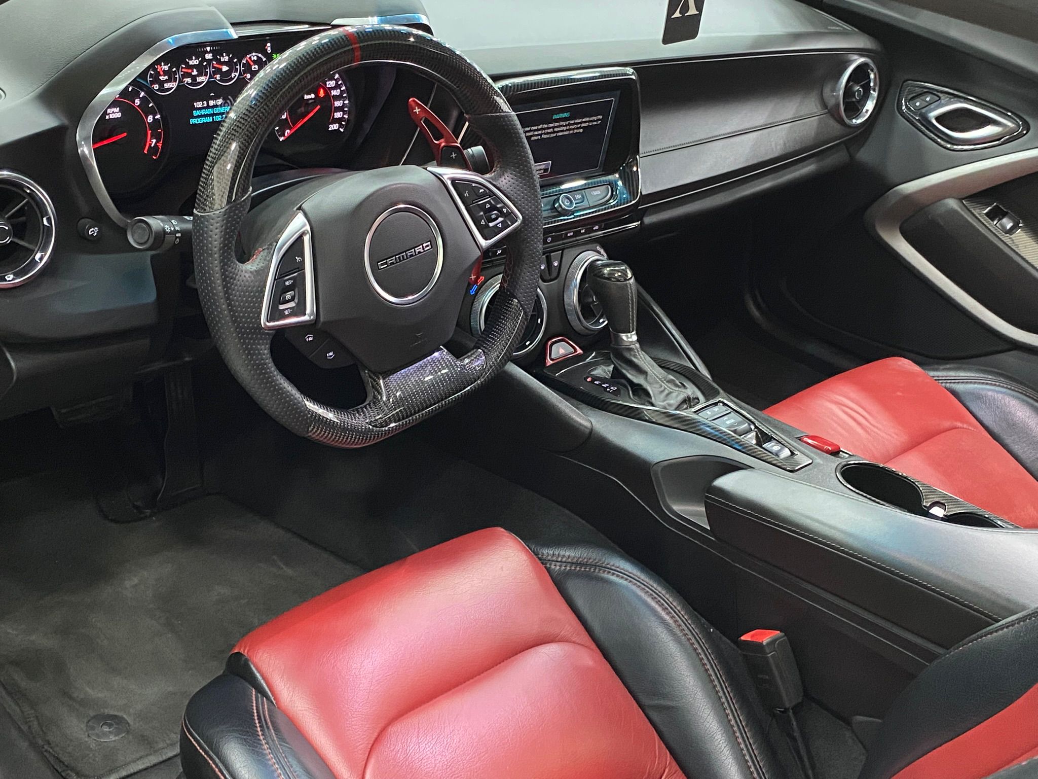 
								Chevrolet Camaro 2SS full									