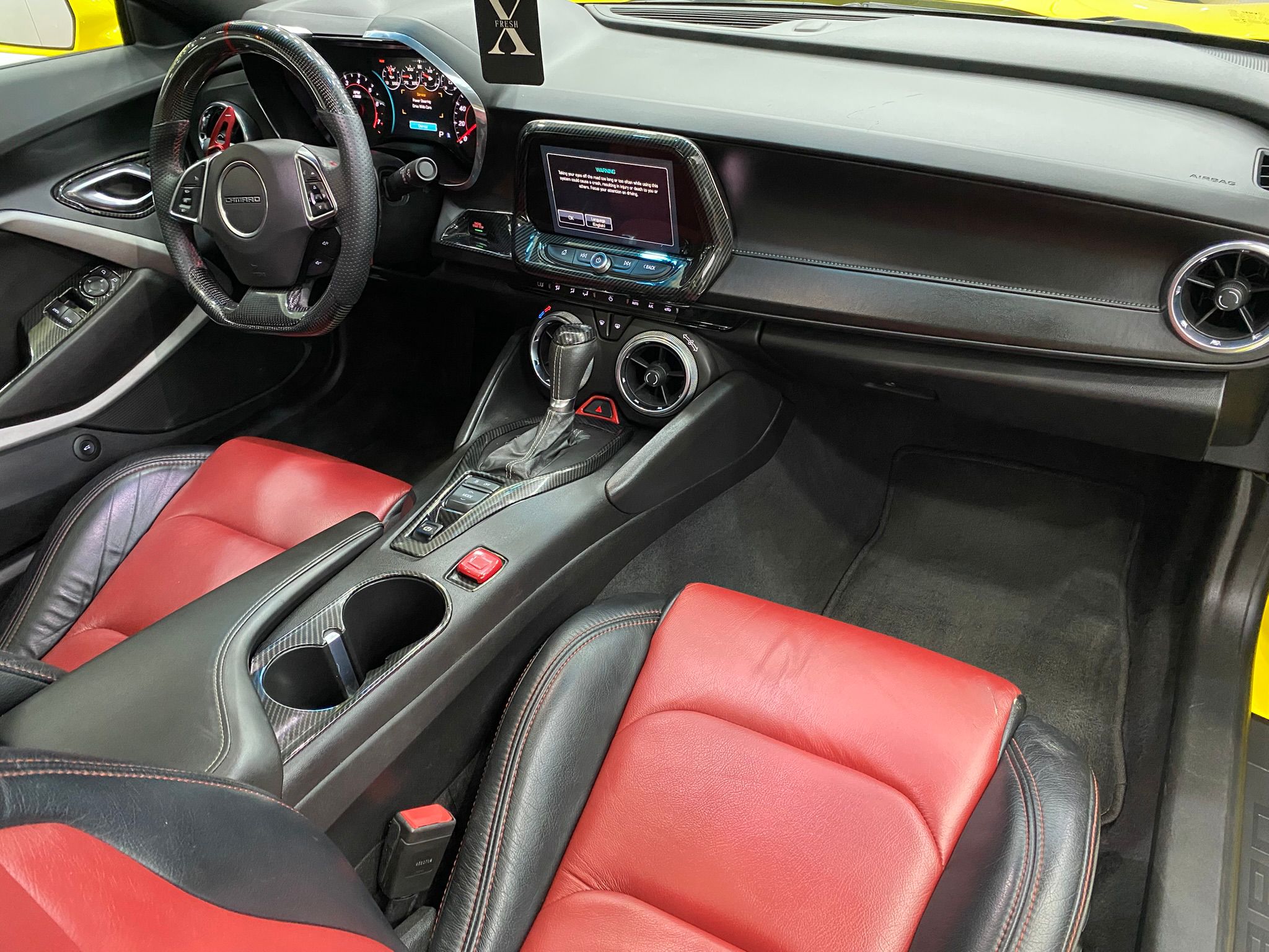 
								Chevrolet Camaro 2SS full									