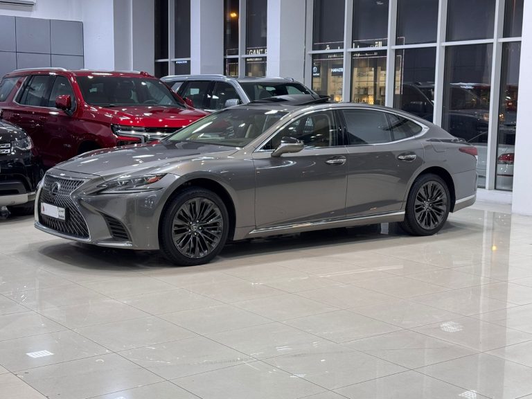 Lexus LS-500 Turbo