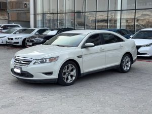 Ford Taurus SEL
