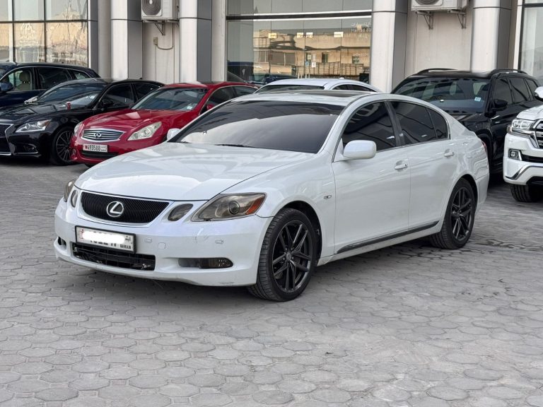 Lexus GS-300