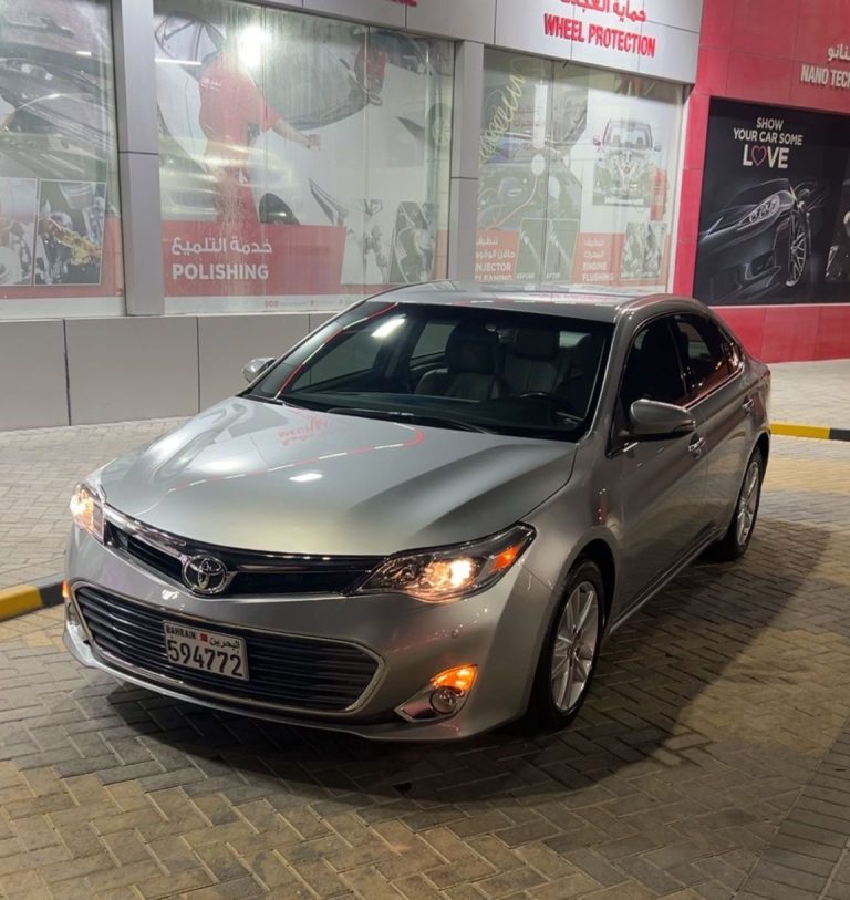 TOYOTA AVALON