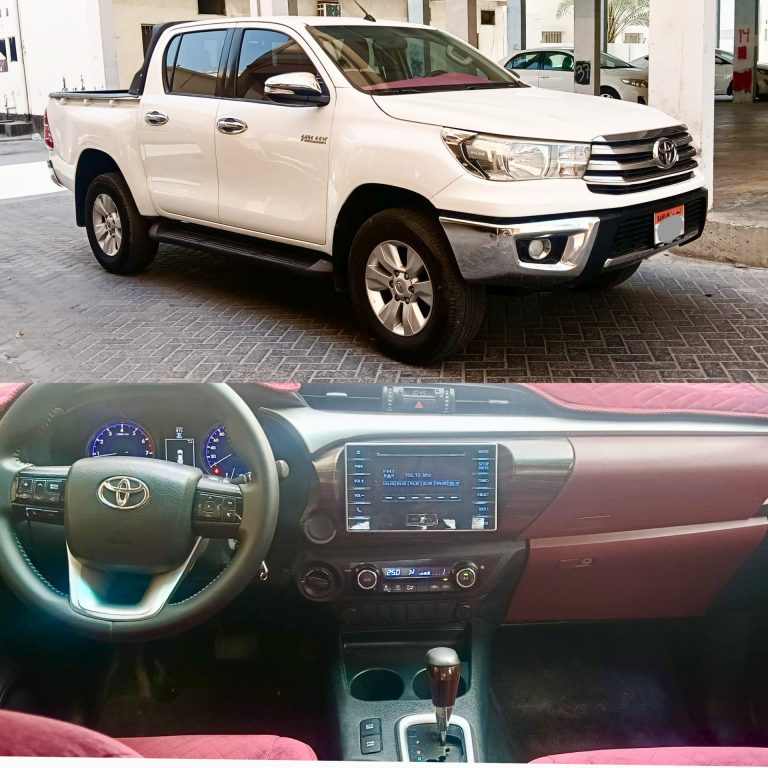 TOYOTA HUILUX