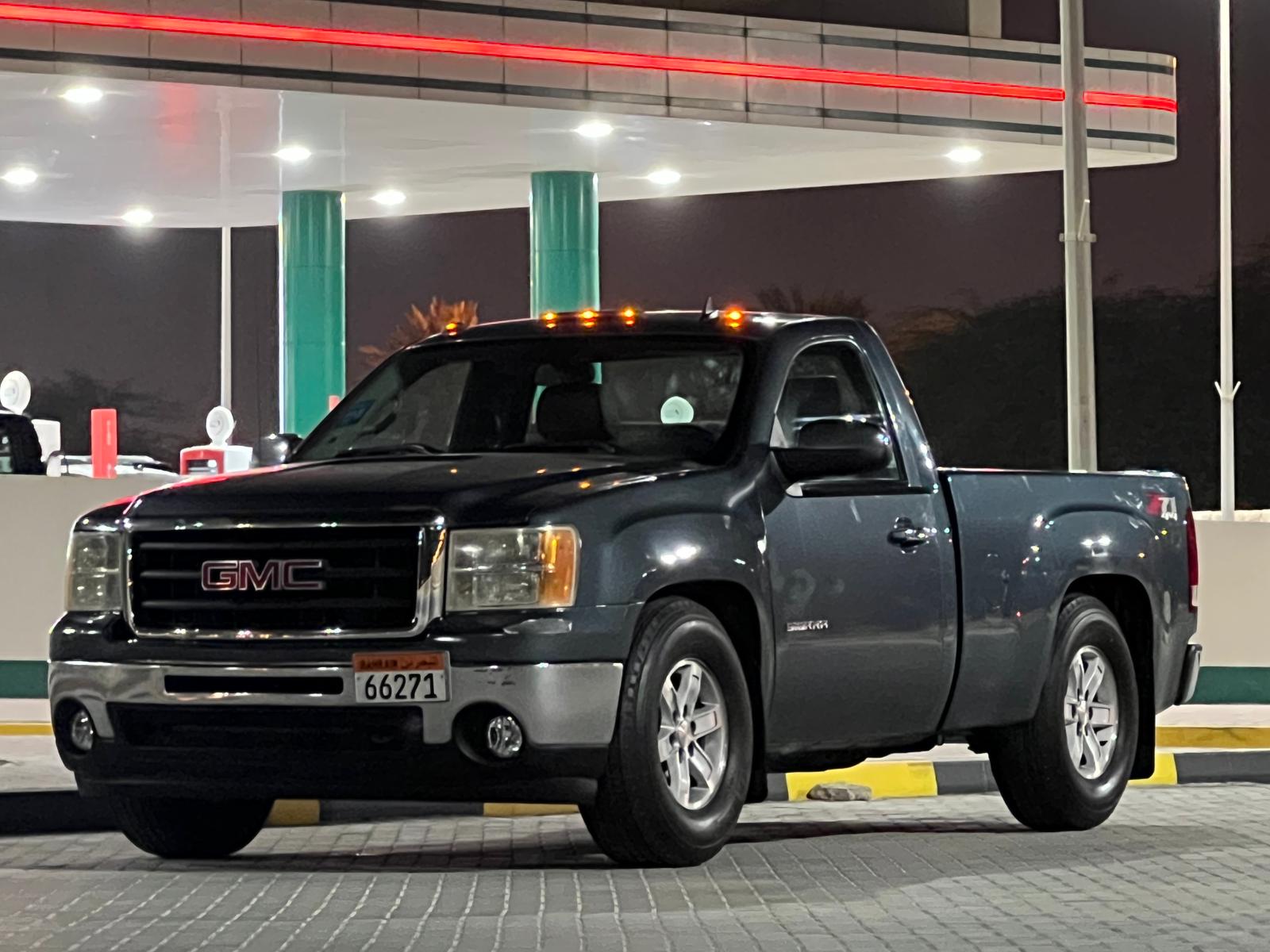 
								GMC SIERRA V6 full									