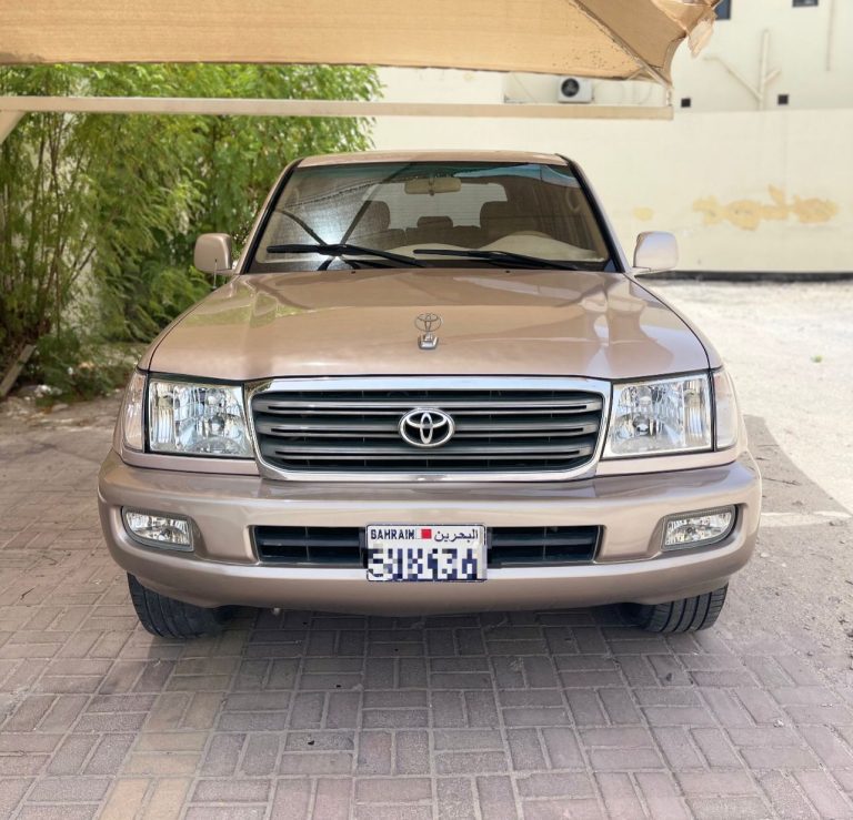 TOYOTA LAND CRUISER