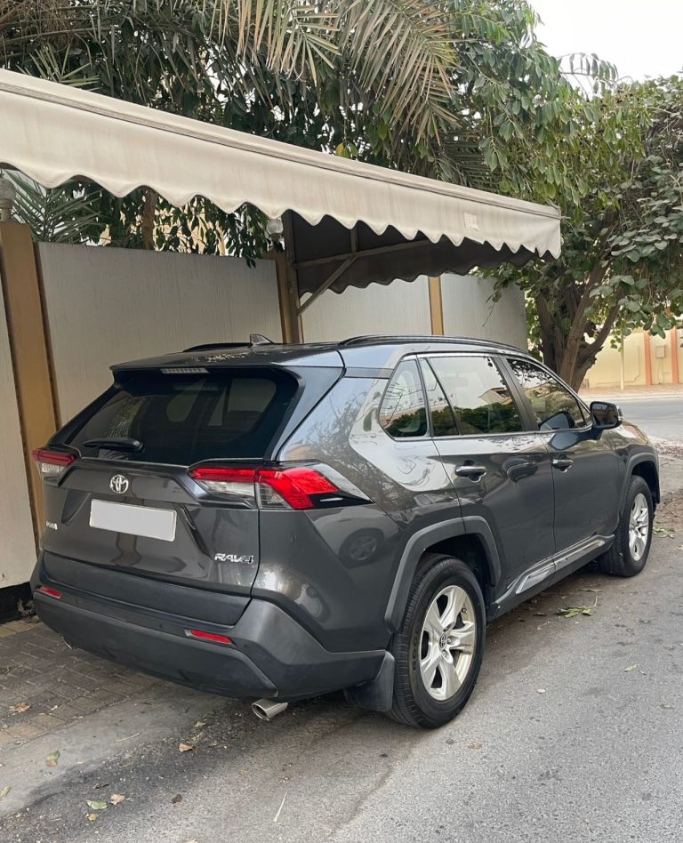 TOYOTA RAV4