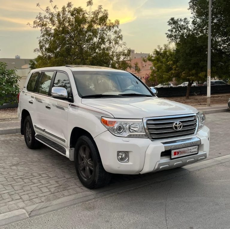 TOYOTA LAND CRUISER