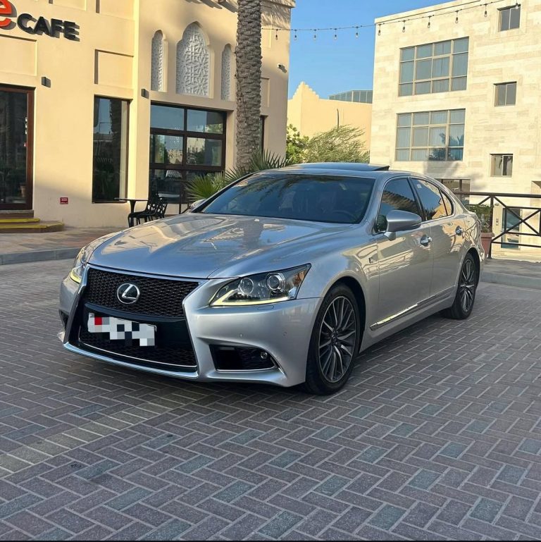 Lexus LS 460 (F Sports)