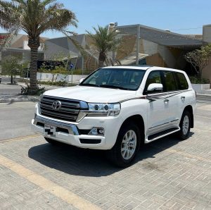 Toyota Land Cruiser GX-R