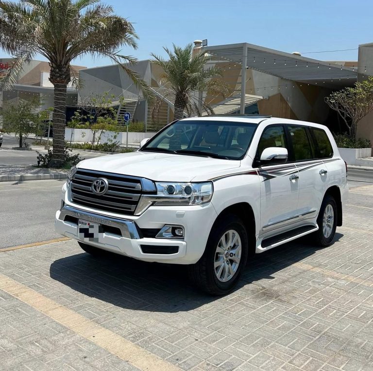 Toyota Land Cruiser GX-R