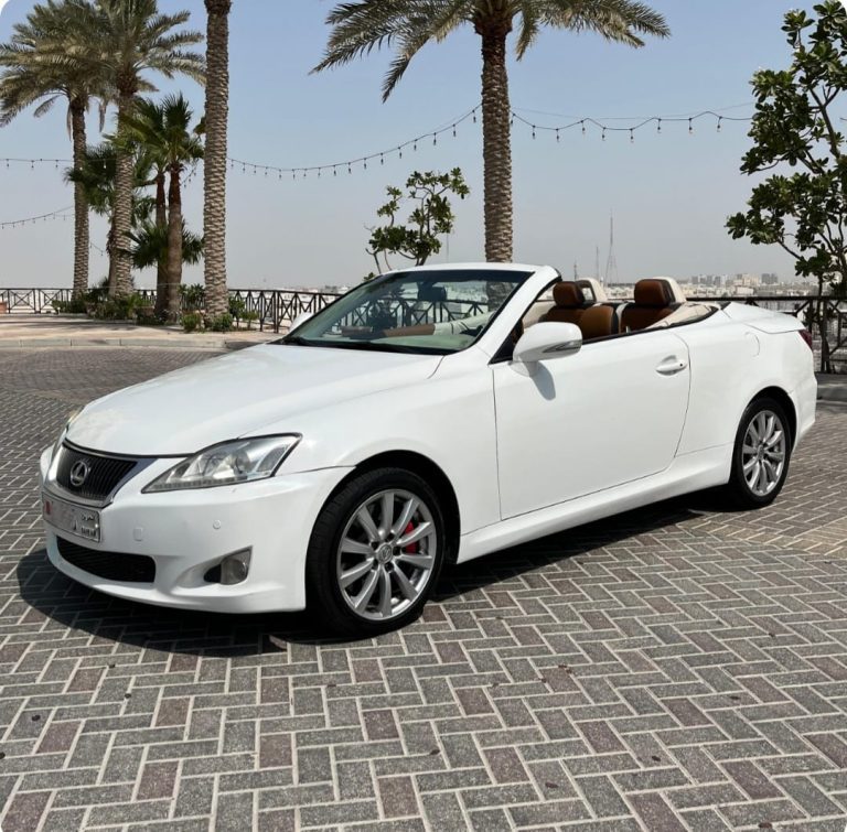 LEXUS IS-300 Convertible