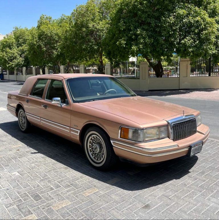 Lincoln Towncar