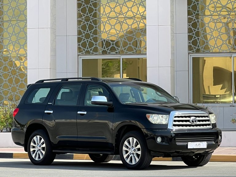 TOYOTA SEQUOIA LIMITED V8