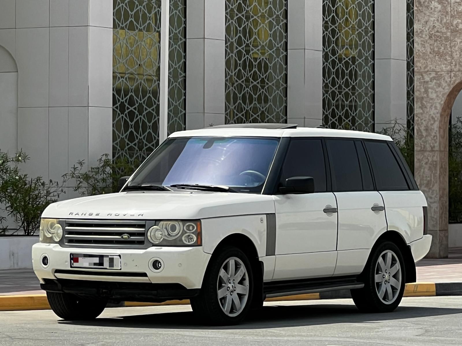 
								RANGE ROVER HSE VOUGE V8 full									