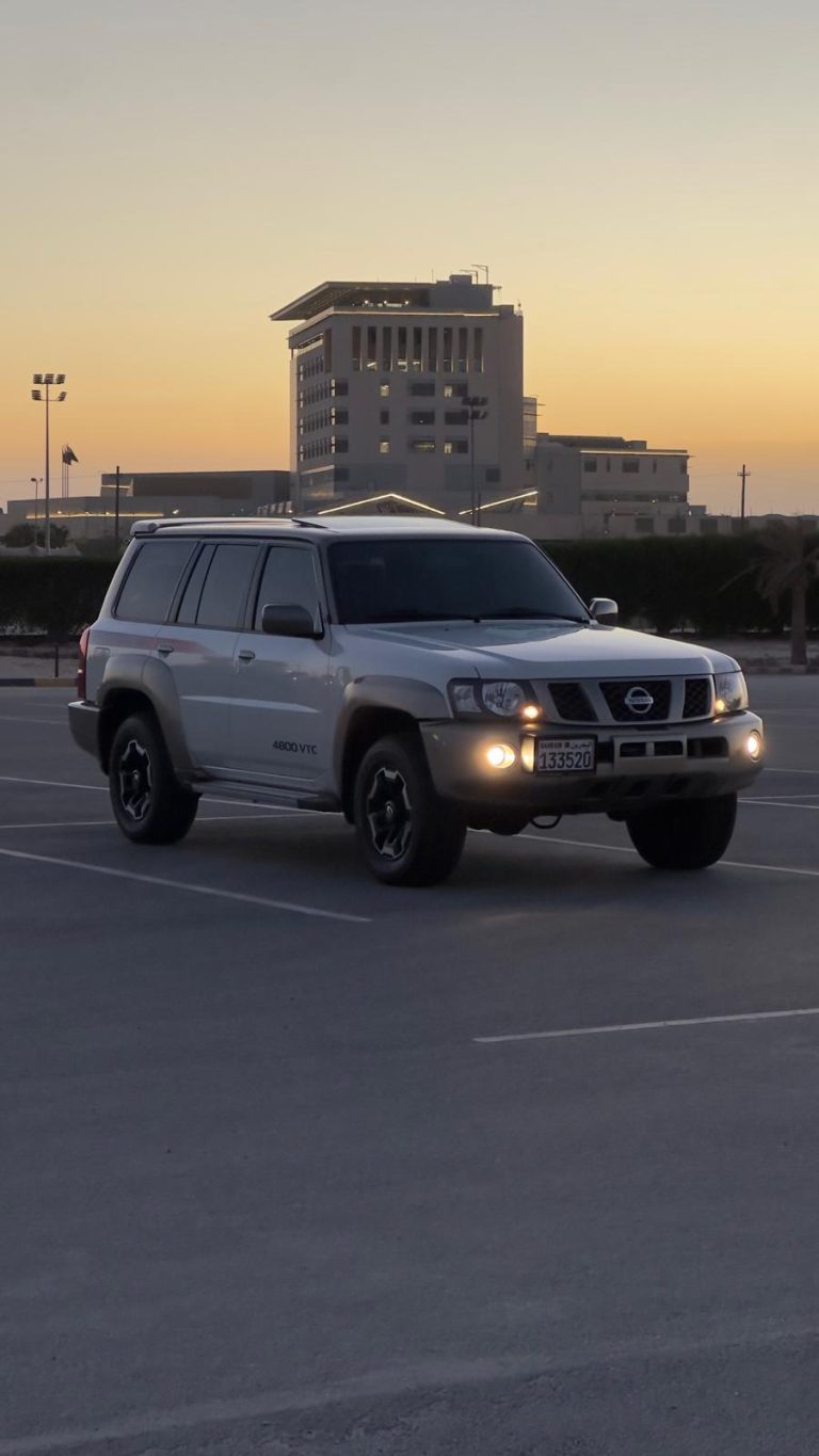 NISSAN SUPER SAFARI