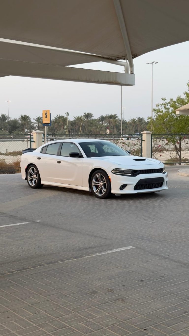 Dodge Charger V6
