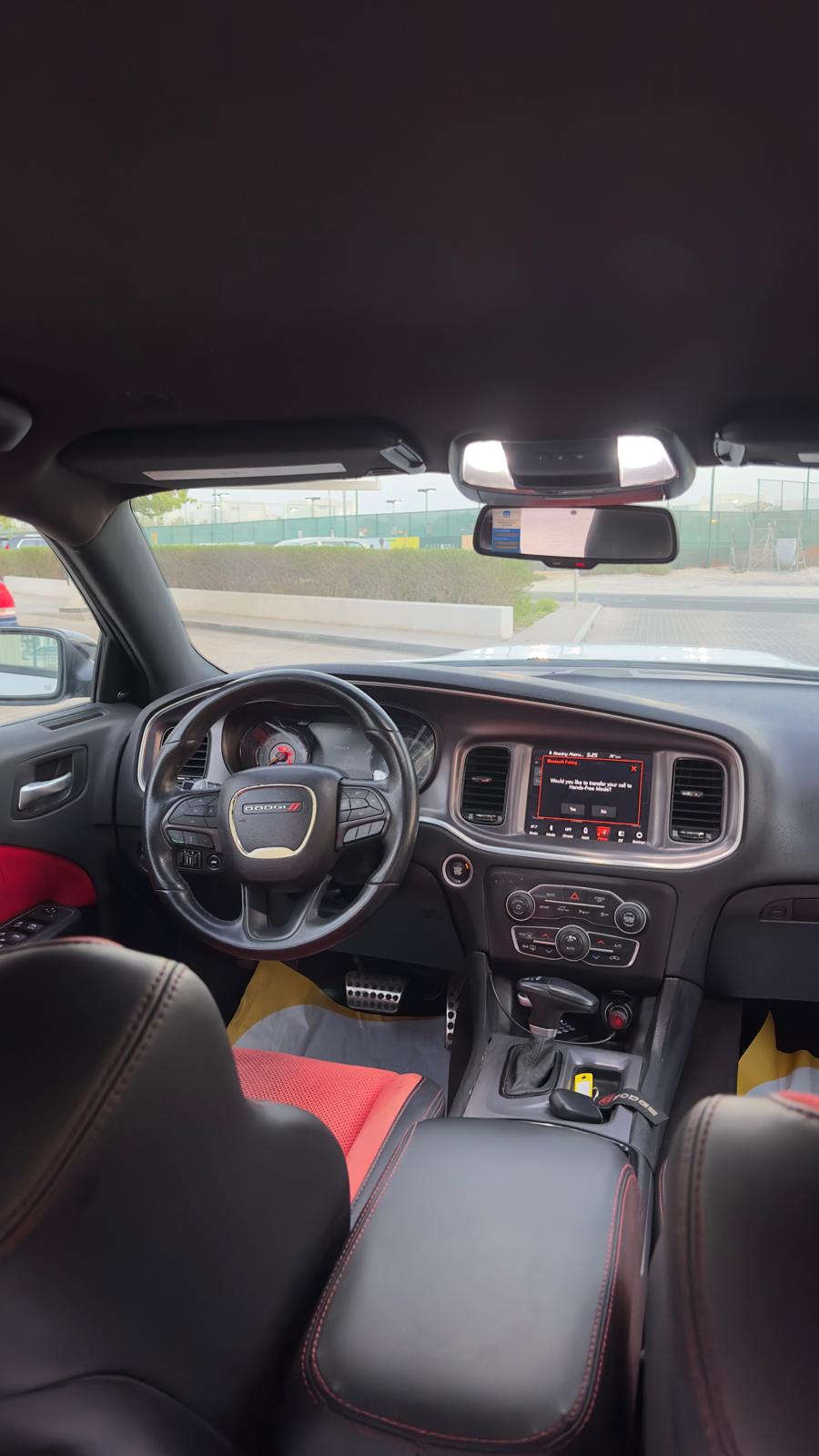 
								Dodge Charger V6 full									