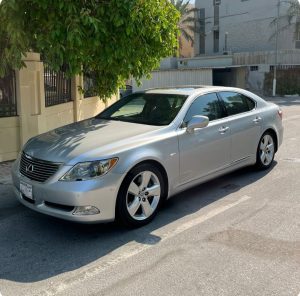 Lexus Ls-460