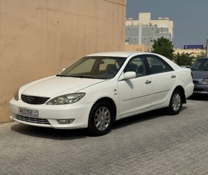 TOYOTA CAMRY