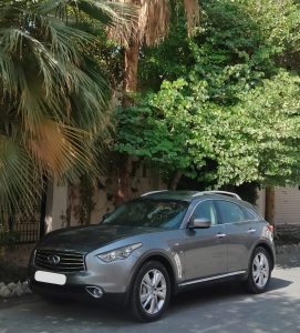 INFINITI QX70