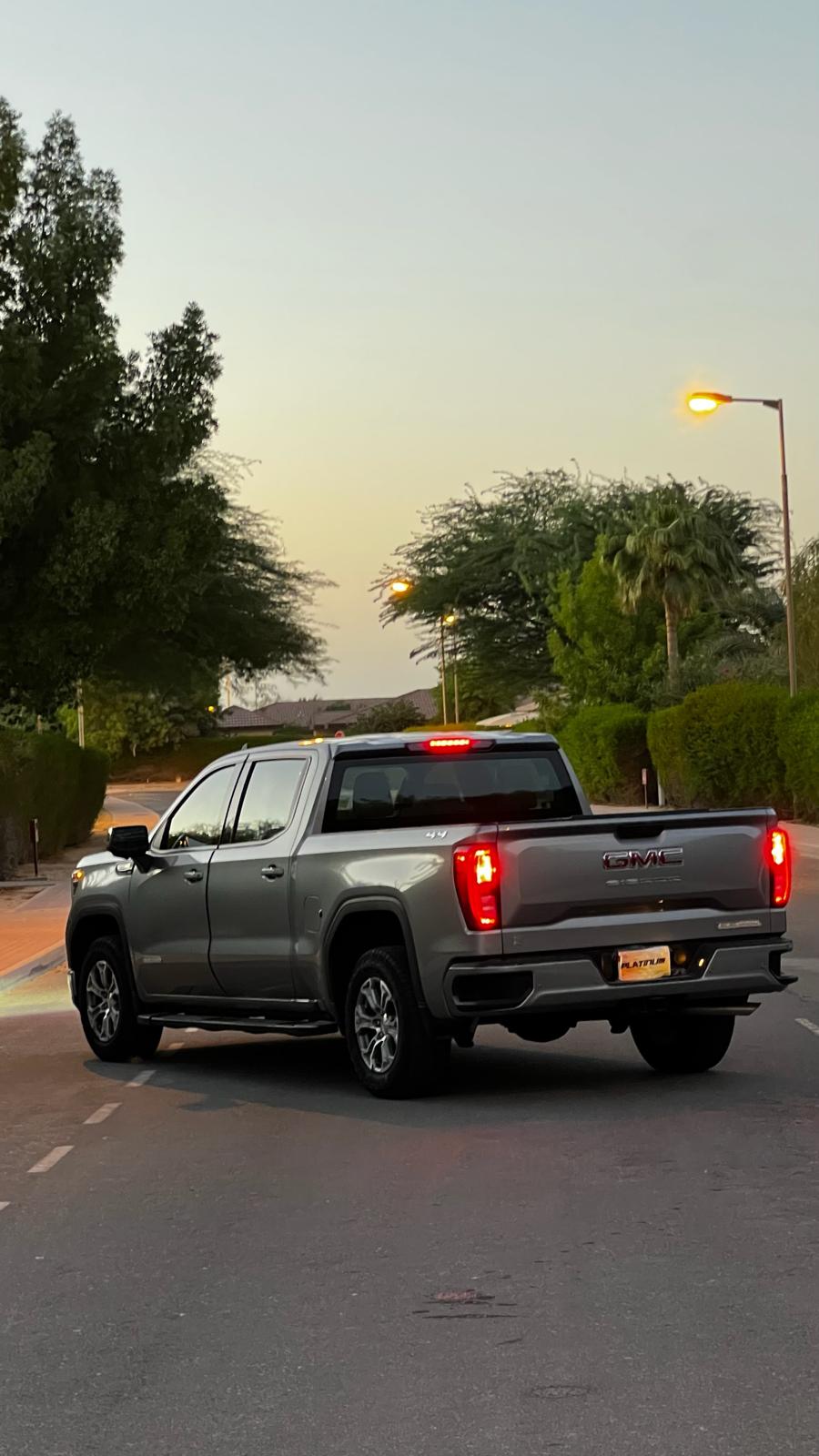 
								GMC Sierra 2025 full									