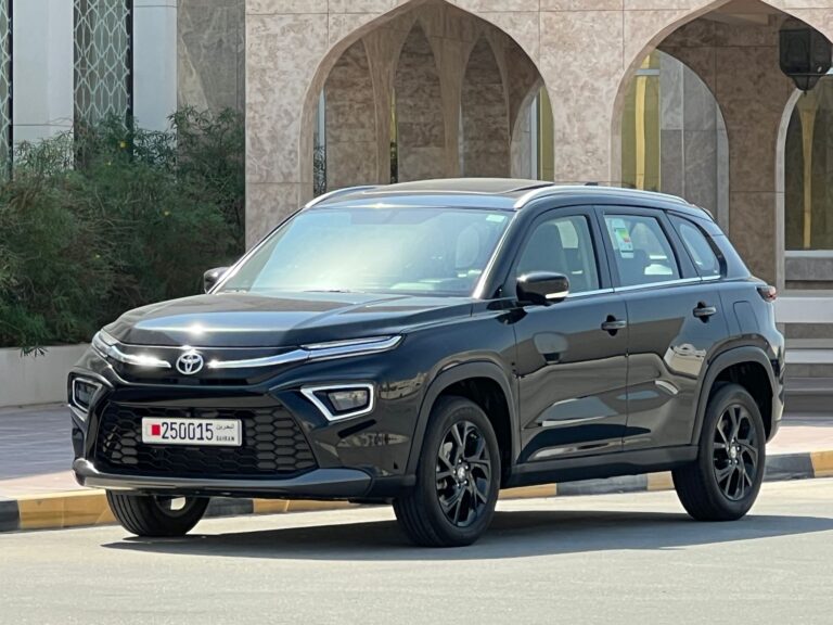 TOYOTA URBAN CRUISER