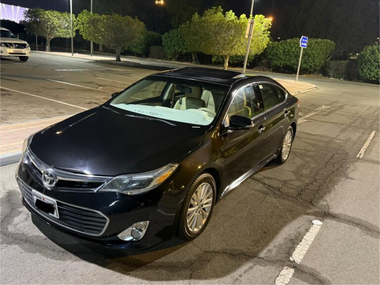 TOYOTA AVALON