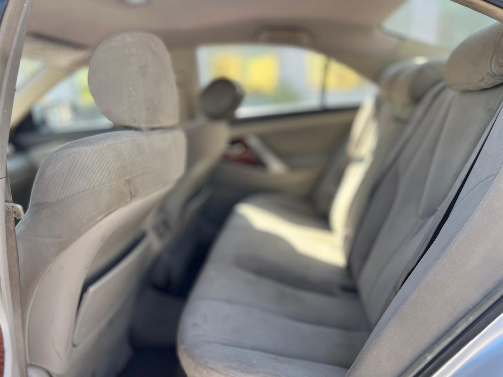 
								TOYOTA CAMRY GLX full									