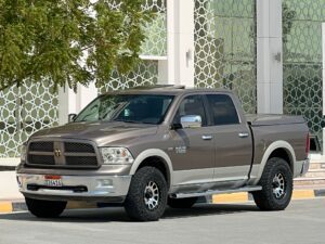 DODGE RAM 1500 V8 HEMI