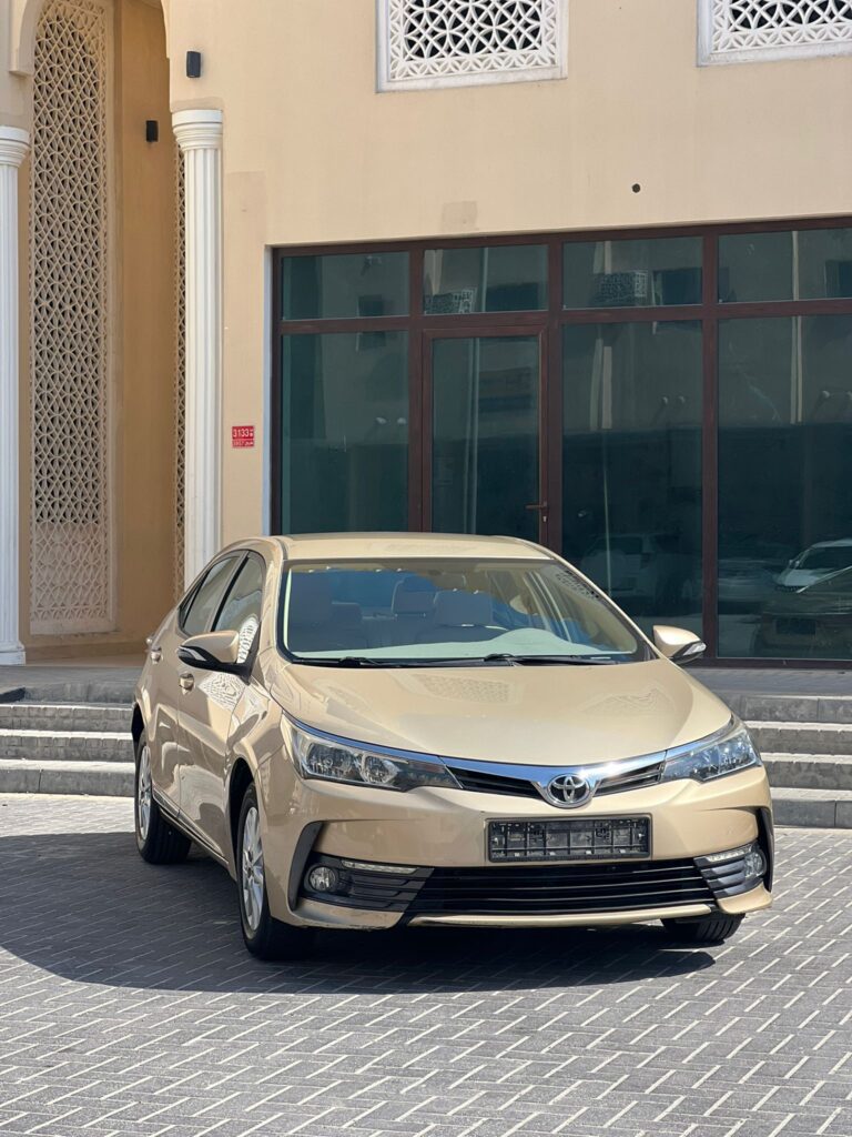 TOYOTA COROLLA