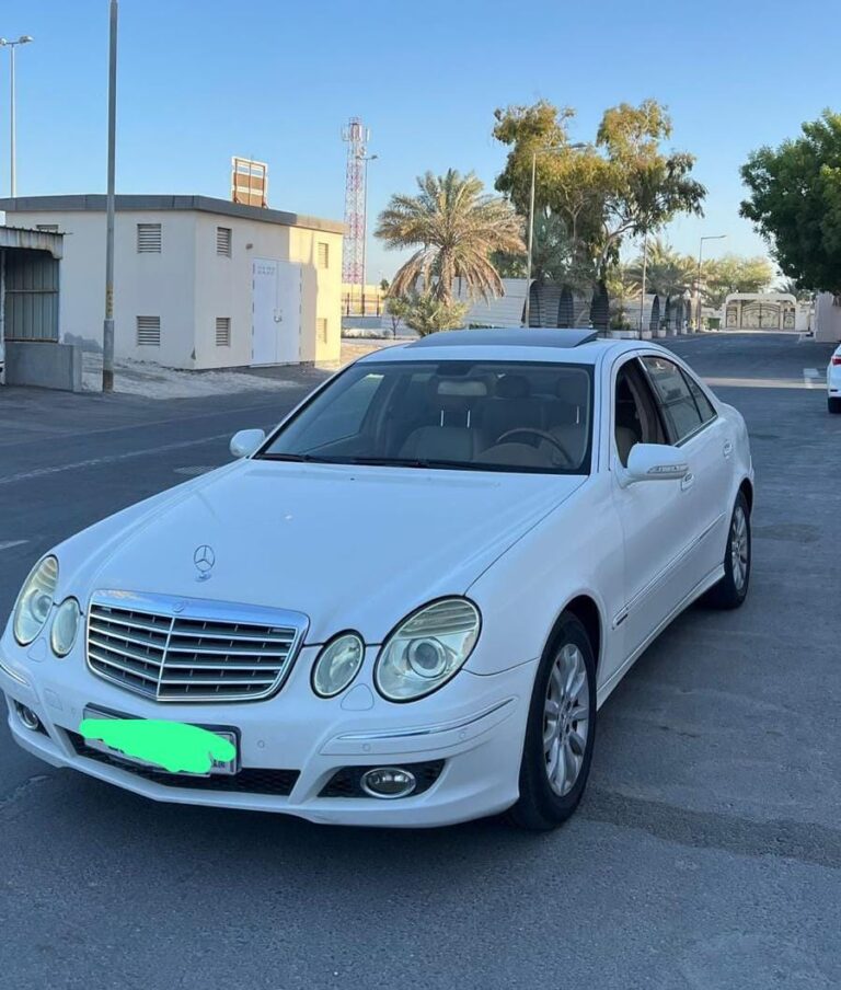 MERCEDES BENZ E280