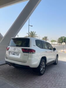 LAND CRUISER GXR-V6