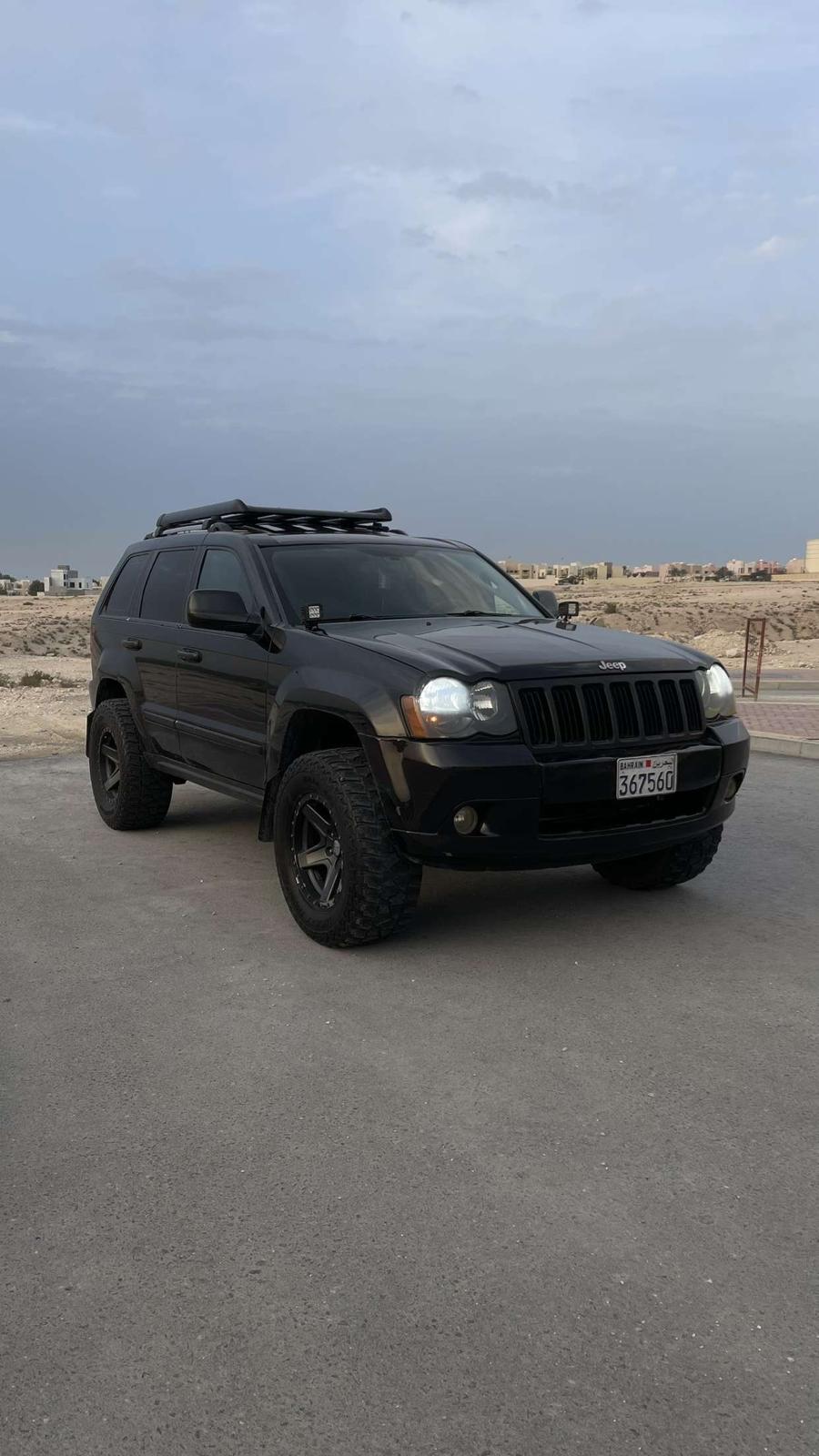 
								Jeep Grand Cherokee full									