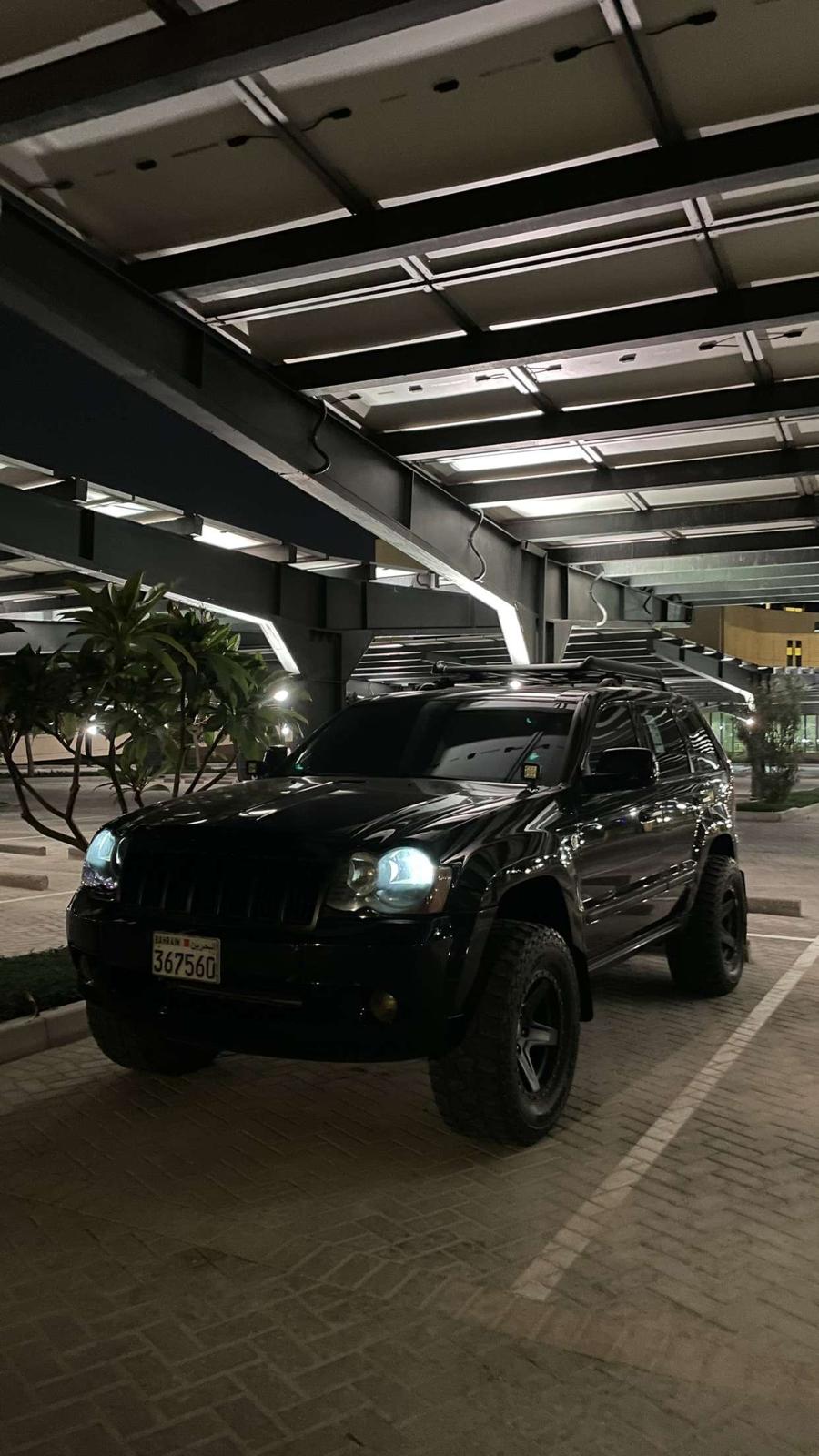 
								Jeep Grand Cherokee full									